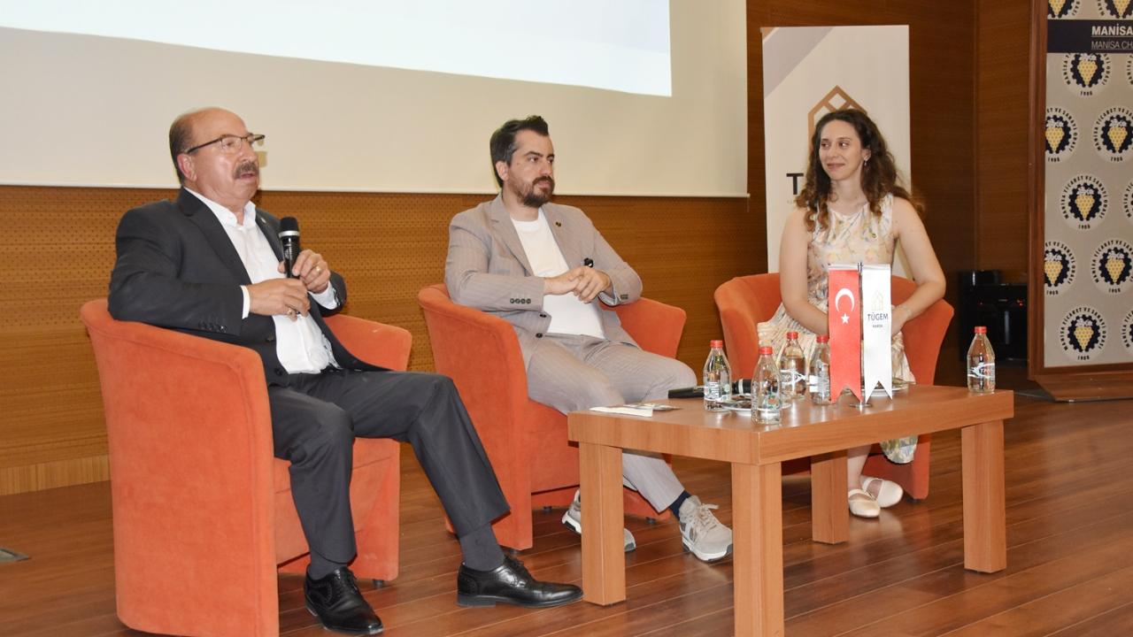 Manisa'da "Yeni Nesil Emlak Danışmanlığı" Paneli