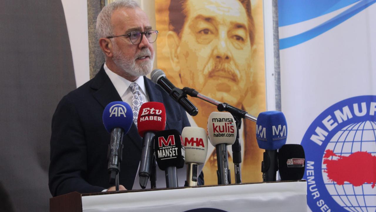 Memur-Sen ve Eğitim-Bir-Sen Manisa’da Buluştu: “Türkiye Yüzyılı’nın Sahadaki Mimarları Kamu Çalışanlarıdır”