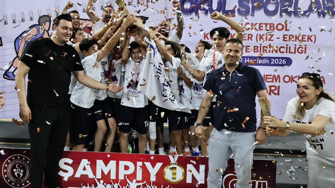 Okul Sporları Basketbol Türkiye Şampiyonası’nda Kupalar Sahiplerini Buldu