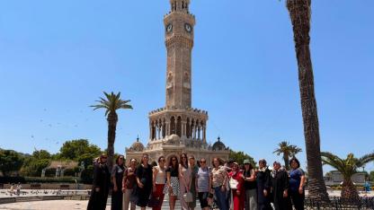 Yunusemreli Kursiyerler İzmir Gezisiyle Moral Depoladı