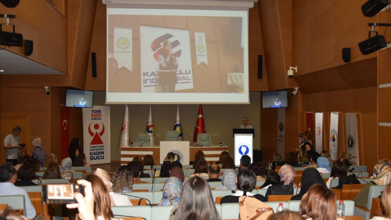 Manisa'da Ezber Bozan İş Birliği: Kadın Kaynakçılar Sertifikalarını Aldı