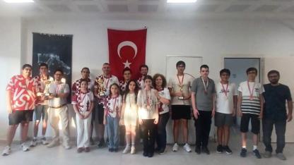 Yunusemre Belediyespor Satrançta İl Şampiyonu