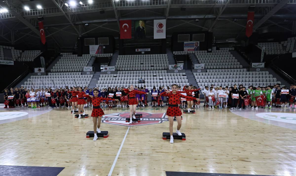 Okul Sporları Basketbol Türkiye Birinciliği Manisa’da Başladı