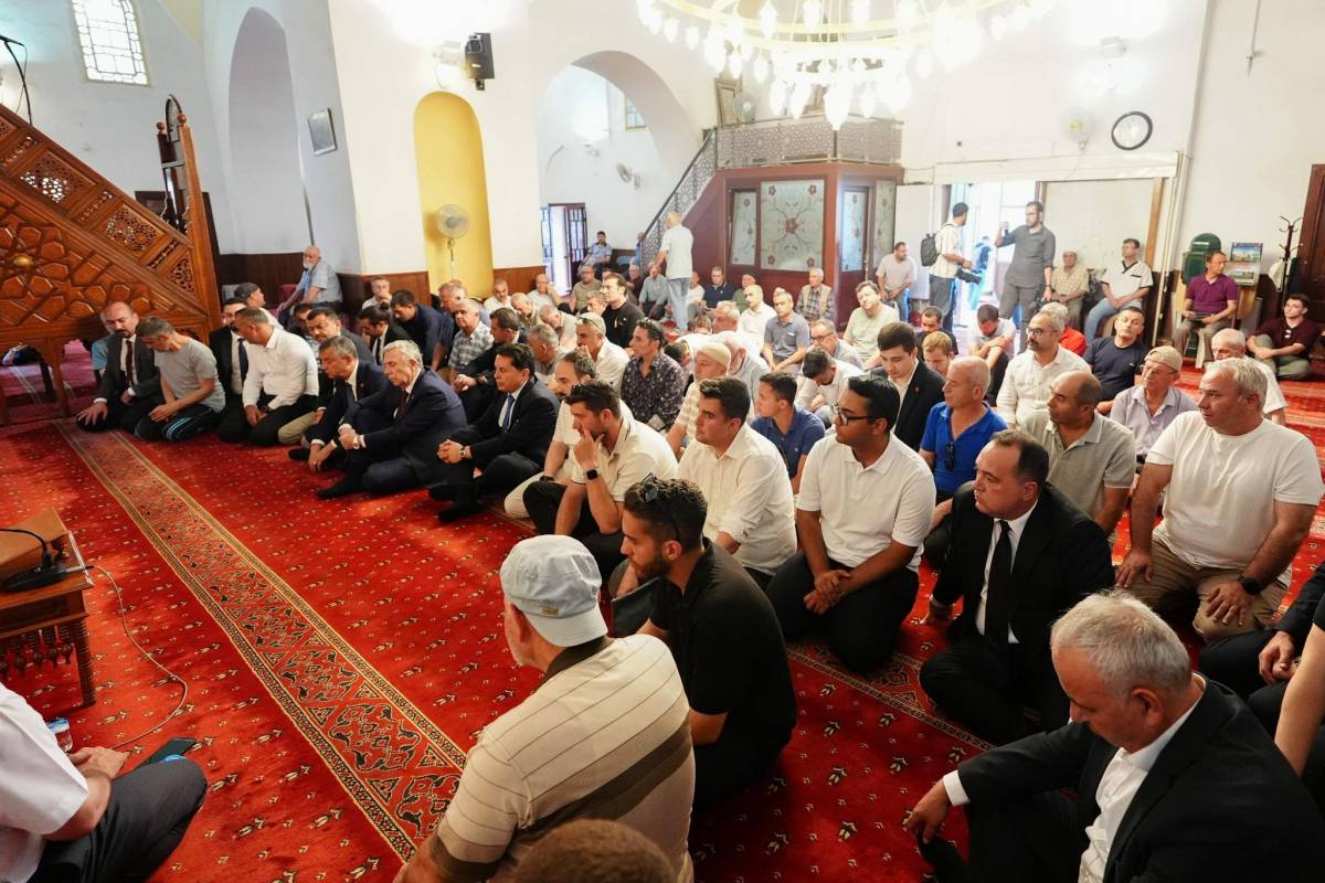 Merhum Başkan Ferdi Zeyrek, Vefatının Birinci Yılında Dualarla ve Özlemle Anıldı
