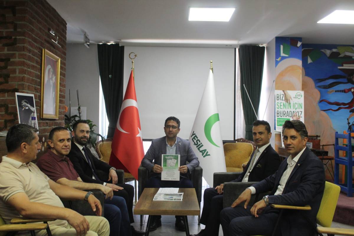 Manisa’da Yeşilay ve Ziraat Katılım İş Birliği: “Bağımsız Kart” Tanıtıldı