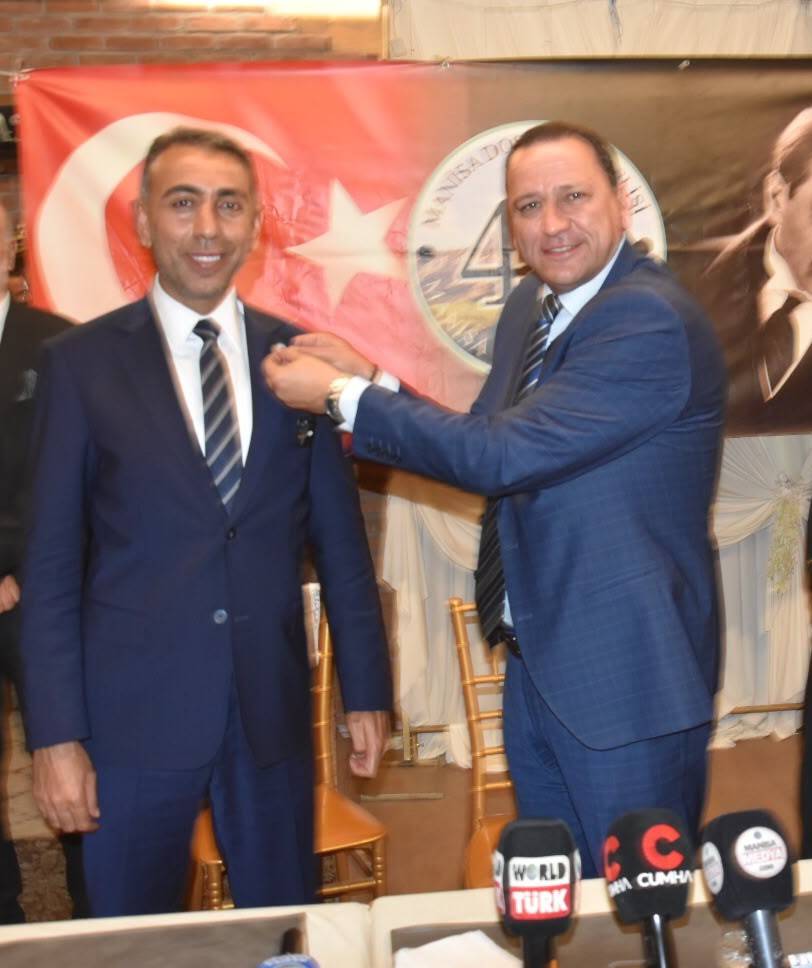 Manisa Dostlar Meclisi’nin Konuğu Dost Parti Genel Başkanı Rıdvan Eşin Oldu