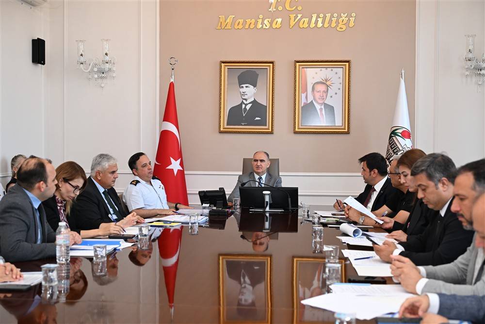 Manisa'da Vali Özkan Başkanlığında Çocuk Koruma Toplantısı