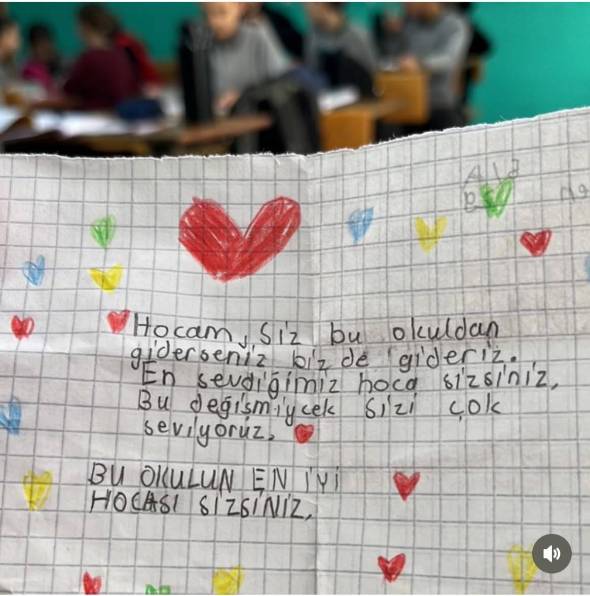 Manisalı İngilizce Öğretmeninden Dikkat Çeken Manifesto: “Mücadeleye Devam, Teslim Olmayacağım”