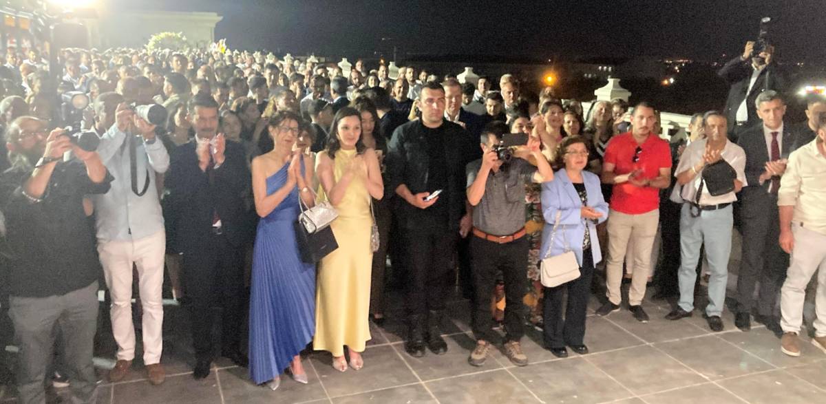 Miting Gibi Nikah… Halk, Siyasetçiler, İş Dünyası ve Esnaflar Oradaydı