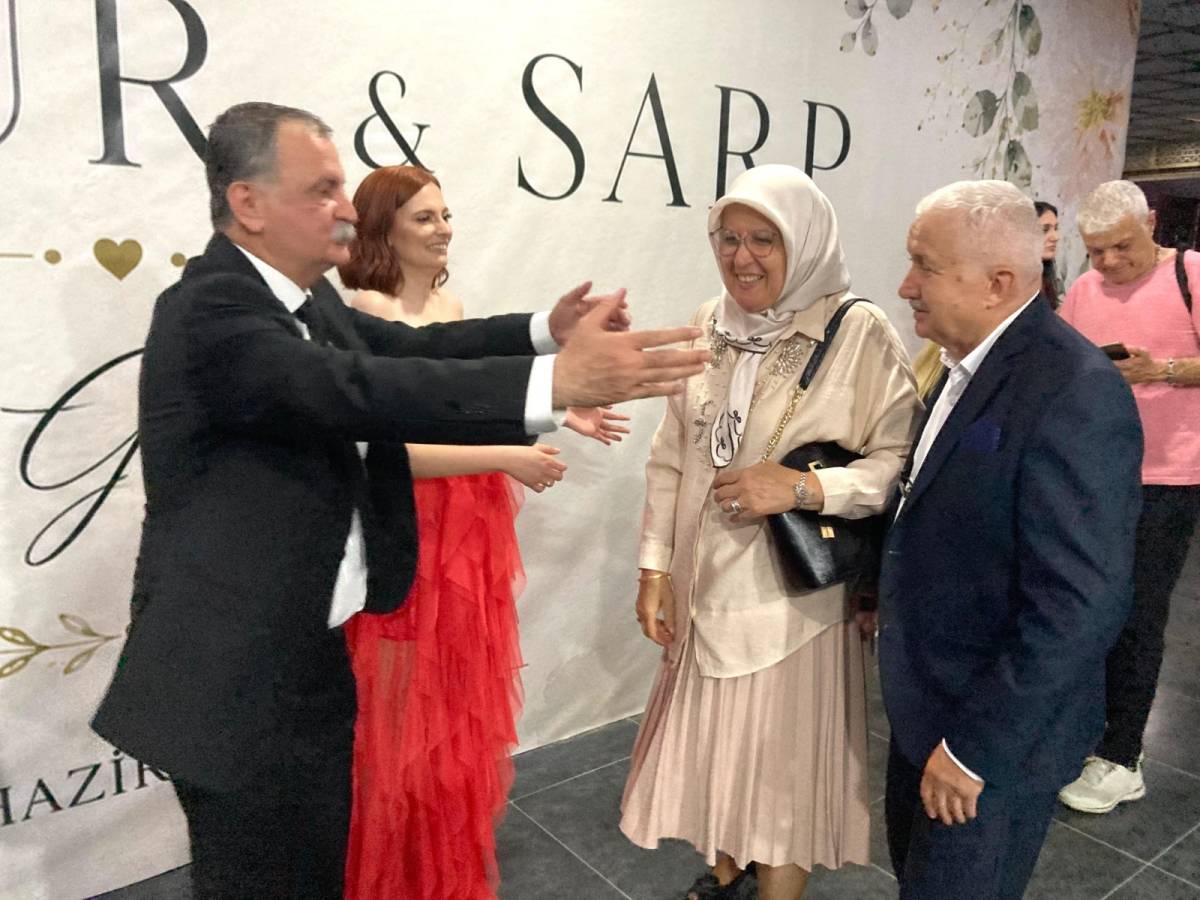 Miting Gibi Nikah… Halk, Siyasetçiler, İş Dünyası ve Esnaflar Oradaydı