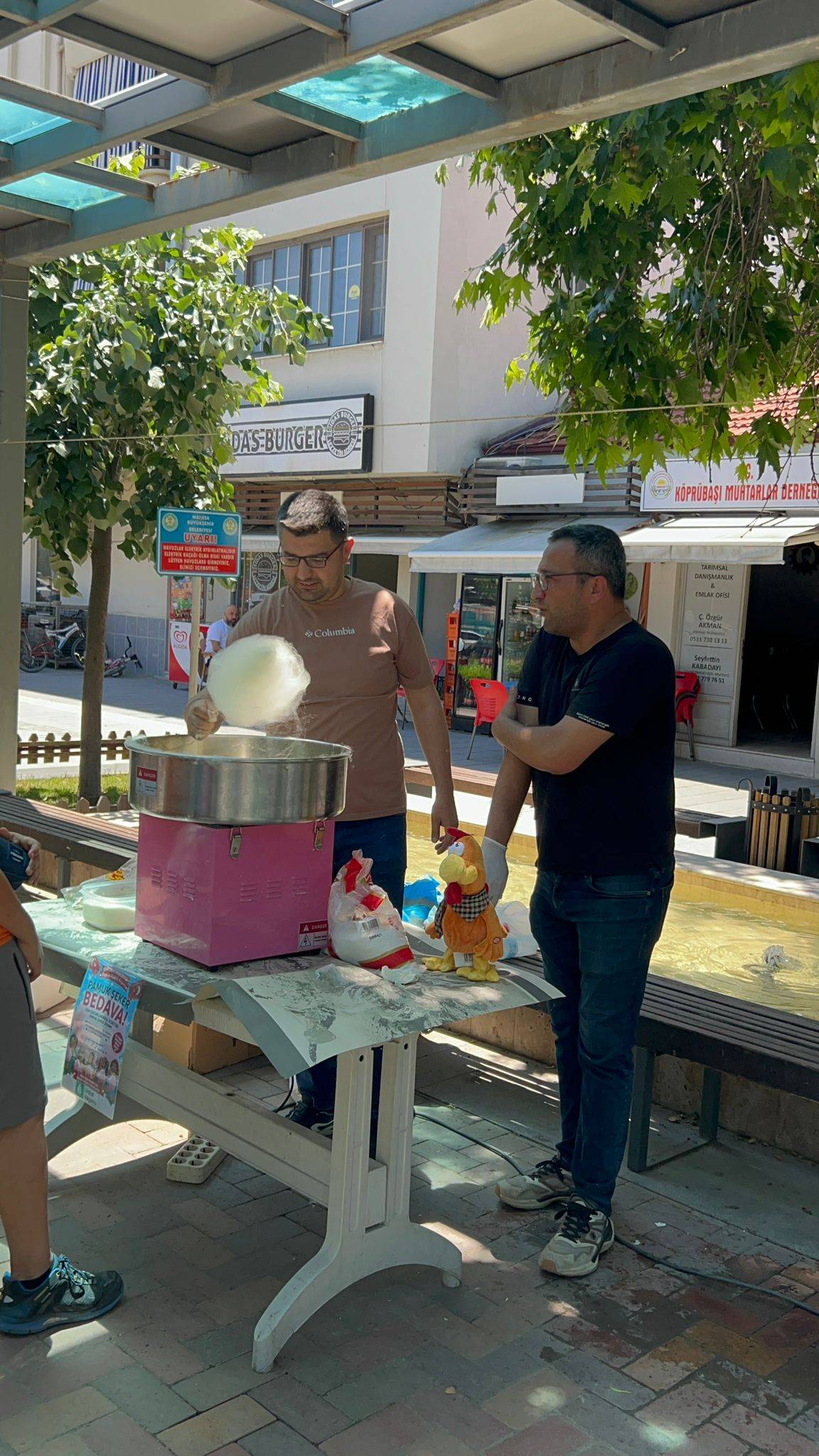 Köprübaşı’nda Şehit Öğretmenler İçin Anlamlı Vefa Programı