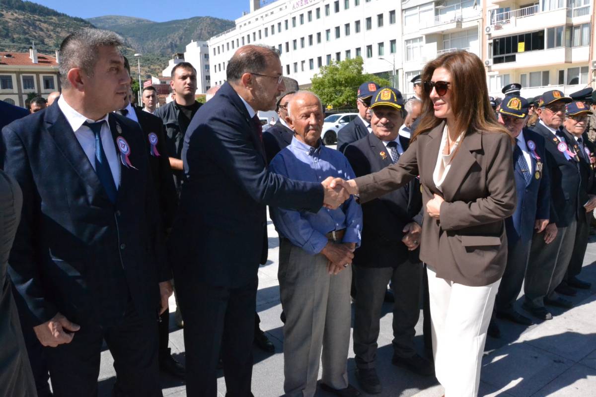 Manisa’da Jandarma Teşkilatı’nın 187. Kuruluş Yıl Dönümü Törenle Kutlandı