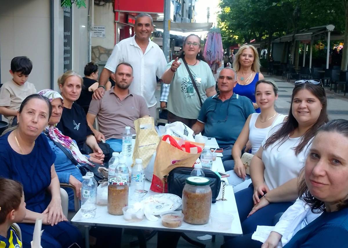 Can Dost Doğaseverler’den Manisa’da Anlamlı Aşure Hayrı