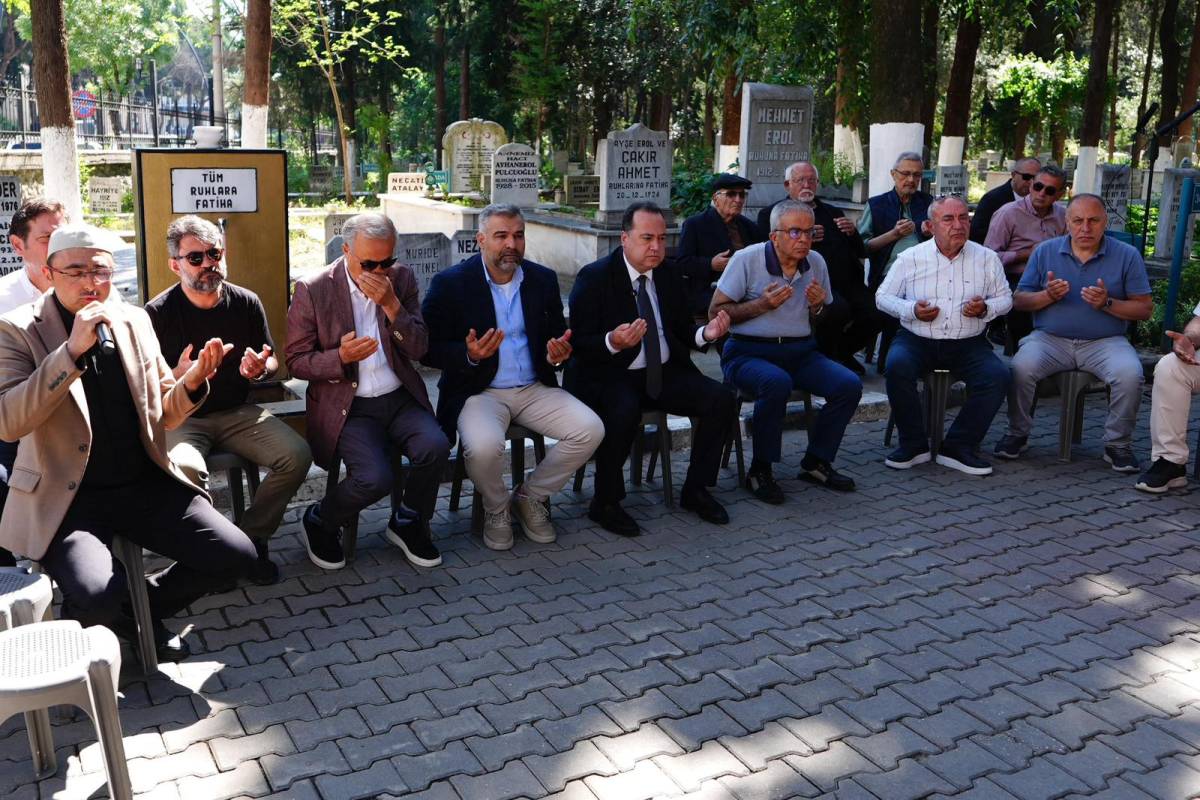 Manisa'nın Mimarı Tarzan Dualarla Anıldı