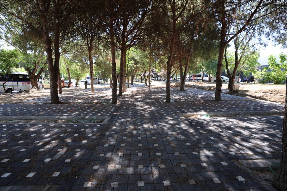 Yunusemre Küçük Sanayi Sitesi’ne Yeni Lezzet Sokağı